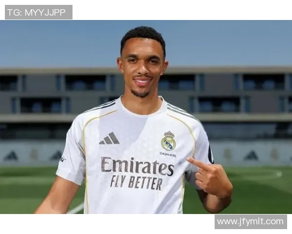 皇马足球服图片欣赏及购买指南让你成为球场上的焦点