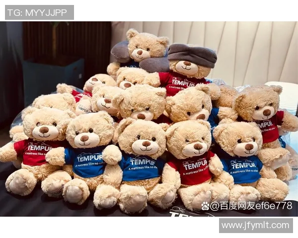 足球泰迪熊的奇幻冒险之旅带你领略温暖与激情的完美结合